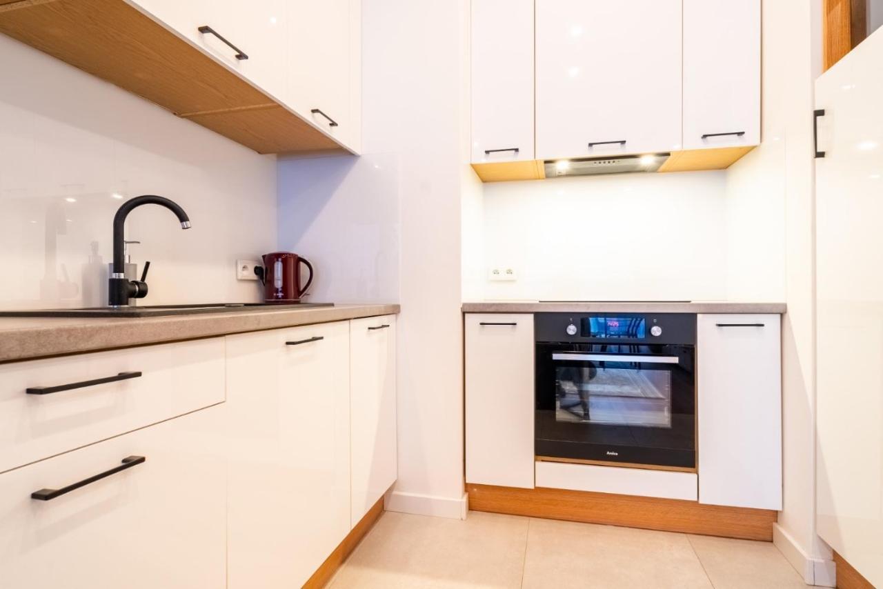 Apartamentysnu, Wola Premium III Z Parkingiem Varsovie Extérieur photo